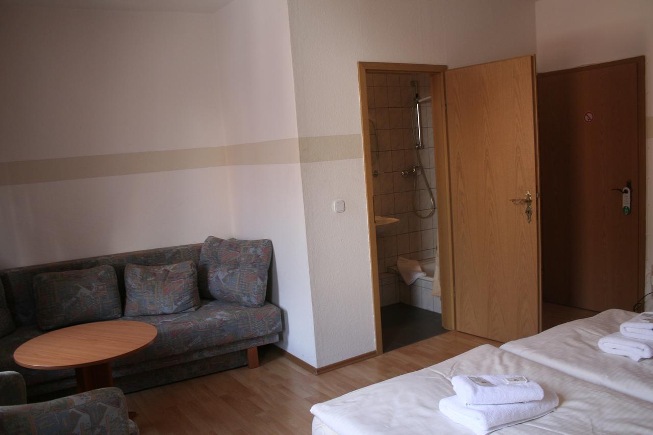 Landgasthof Hotel Rebe Alzey Eksteriør billede